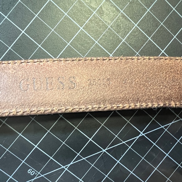 GUC Guess brown leather belt sz 40 - Picture 4 of 5